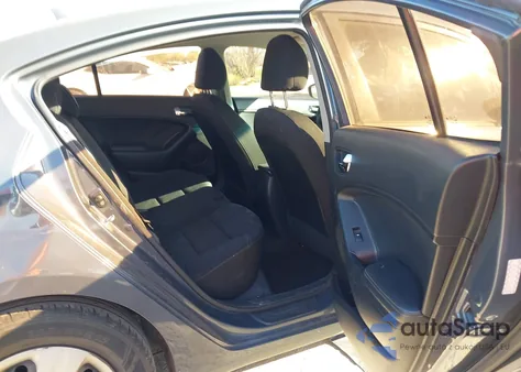 2016 Kia Forte Lx z USA, uszkodzony, nr VIN KNAFK4A68G5555030